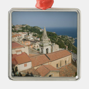 ITALIEN, Sicilien, TAORMINA: Utsikt mot Piazza IX Julgransprydnad Metall
