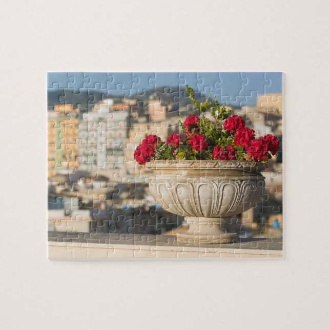 Italien, Sicilien, Termini Imerese, View & Flowers Pussel (Horisontell)