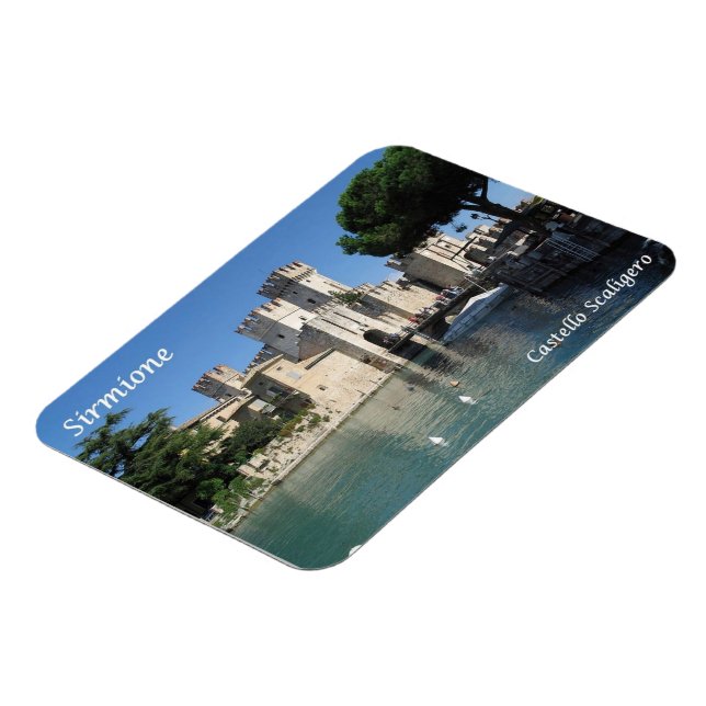 Italien - Sjö Garda - Sirmione - Castello Scaliger Magnet (Vänstra Sidan)