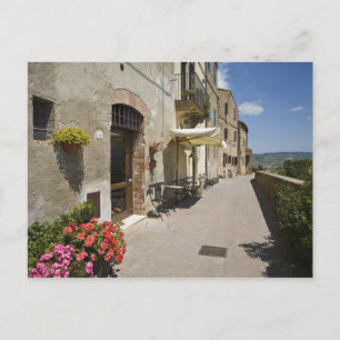 Italien, Toscana, Pienza. Yttre gångväg runt Vykort