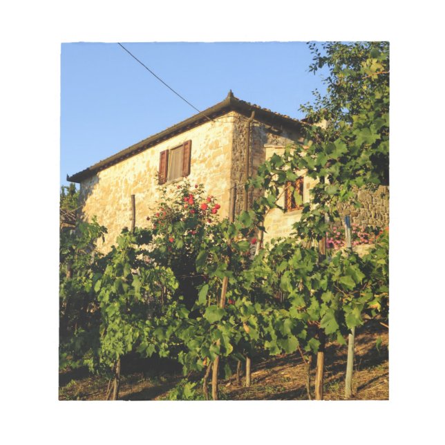 Italien, Toskana, Greve. Senaste sommarens vin-sce Anteckningsblock (Framsida)