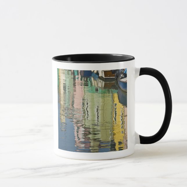 Italien, Venedig, Burano. Flerfärgade hus längs Mugg (Höger)