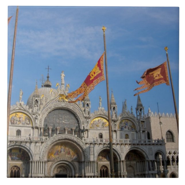 Italien, Venedig, St. Mark's Basilica in St. Mark' Kakelplatta (Framsidan)