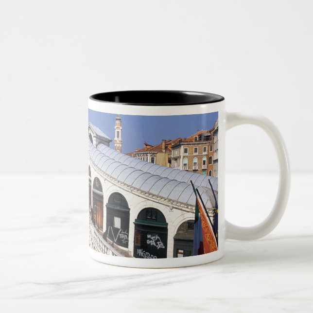 Italien, Venetien, Venedig, Rialto Bridge Två-Tonad Mugg (Höger)