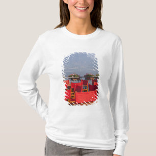 Italien, Verona provins, Torri del Benaco. T-shirt