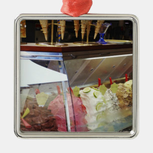 Italiensk gelato i monter julgransprydnad metall