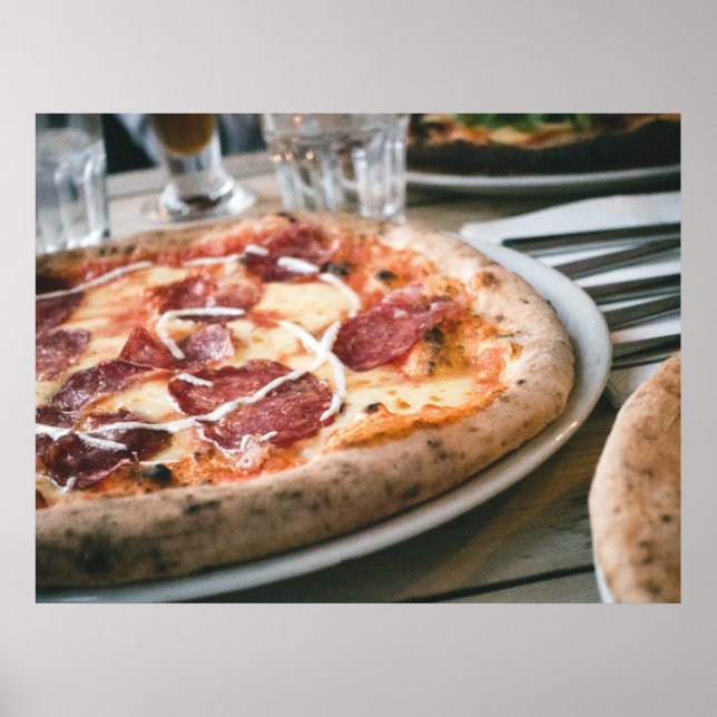 Italienska Salami Pizza Poster (Framsidan)