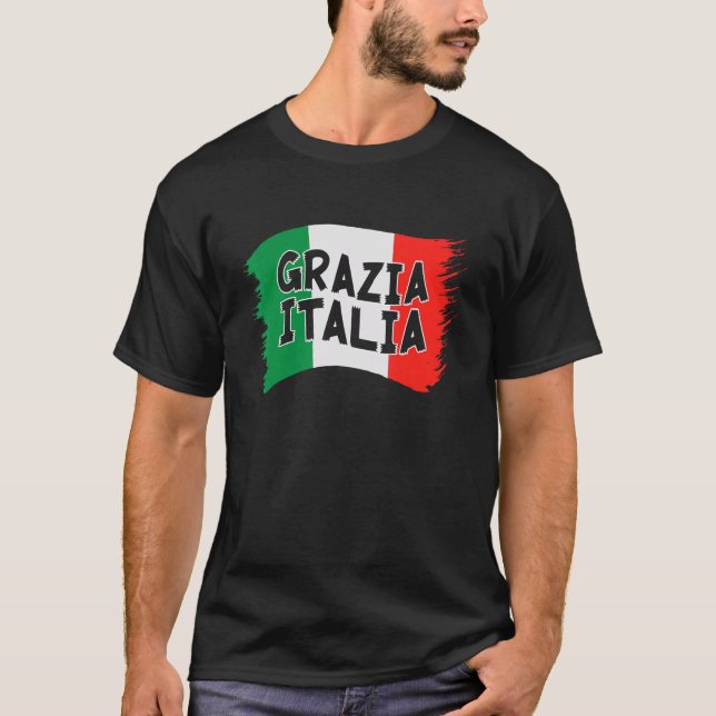 Italy Flag Designs for all proud Italians T Shirt (Framsida)