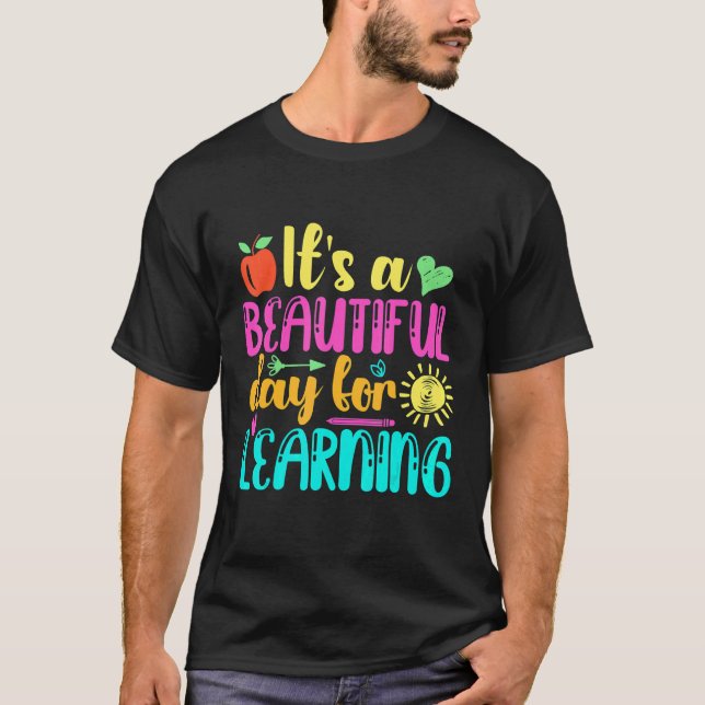 It's Beautiful Day For Learning Retro Teacher Stud T Shirt (Framsida)