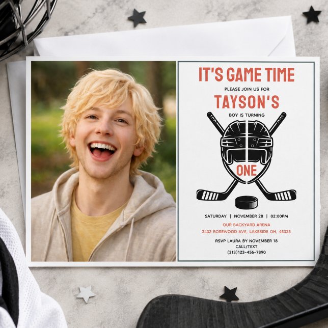 It's Game Time Hockey 1-årsfest foto Inbjudningar (It’s Game Time Hockey 1st Birthday Party photo Invitation
)
