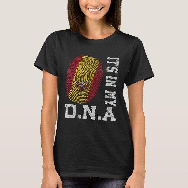 It's In My DNA Spanish Fingerprint Proud Spain Fla T Shirt (Framsida)