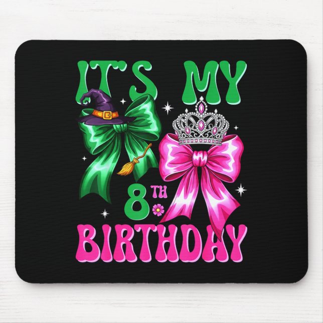 It's My 8th Birthday Witch Nk And Green Bow Croche Musmatta (Framsidan)