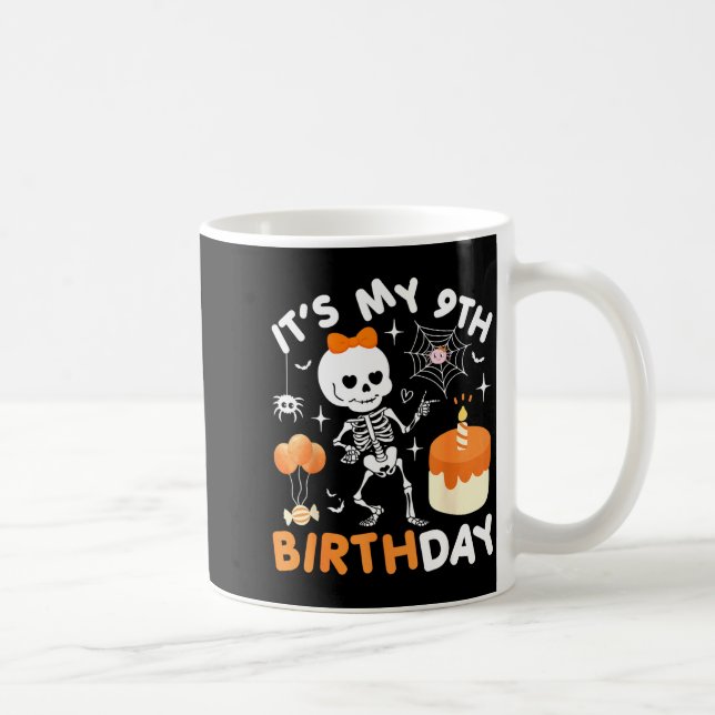 Its My 9th Birthday Funny Halloween Skeleton 9 Bir Kaffemugg (Höger)