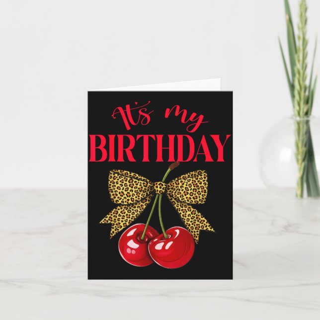 It's My Birthday Cute Cherry Leopard Coquette Bow  Kort (Framsida)
