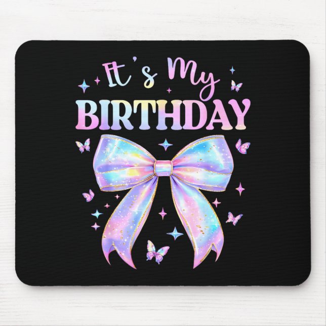 It's My Birthday Tie Dye Coquette Bow Butterfly Bi Musmatta (Framsidan)