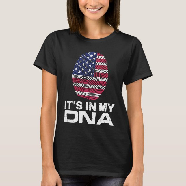 IT'S MY DNA IN Flag National Pride Fingerprint Nat T Shirt (Framsida)