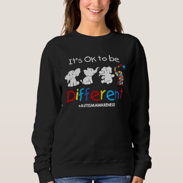 Its Ok To Be Different Autism Awareness Acceptance T Shirt (Framsida)