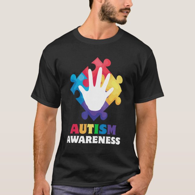 Its Ok To Be Different Autism Awareness Acceptance T Shirt (Framsida)