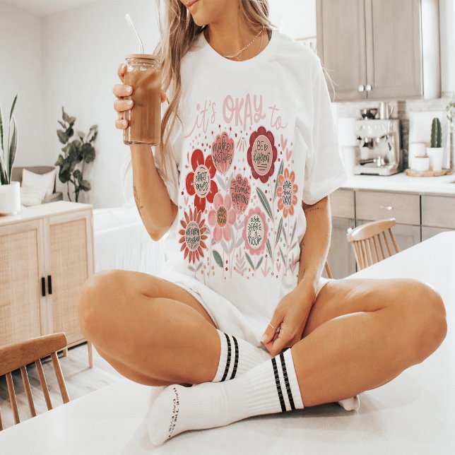 It's Okay To Boho Floral T-Shirt (Skapare uppladdad)