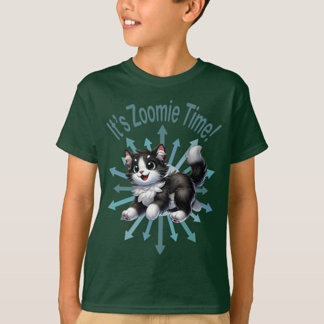 It's Zoomie Time Cute Black & White Cat T Shirt (Framsida)