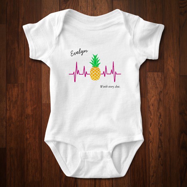 IVF Baby Pineapple Heartslag med Namn v2 T Shirt (Skapare uppladdad)