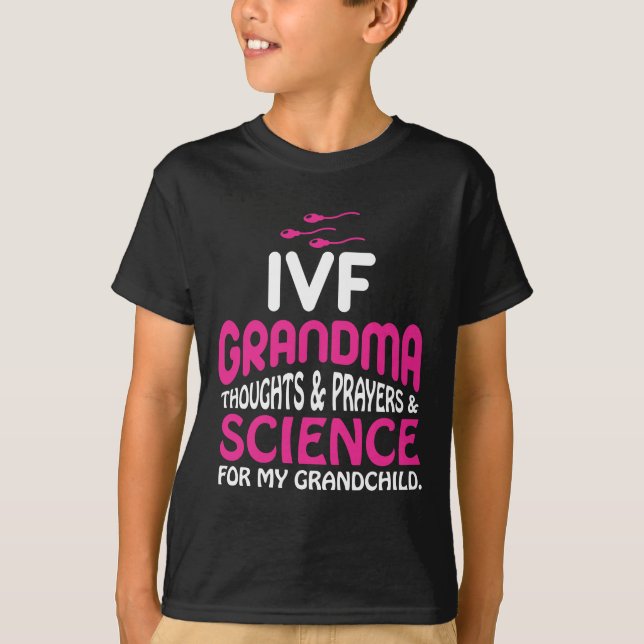IVF Embryo Grandma Science Transfer Infertility T Shirt (Framsida)