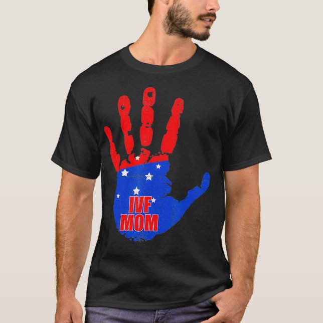 IVF Gift Warrior Hand Mamma Transfer Day Infertili T Shirt (Framsida)
