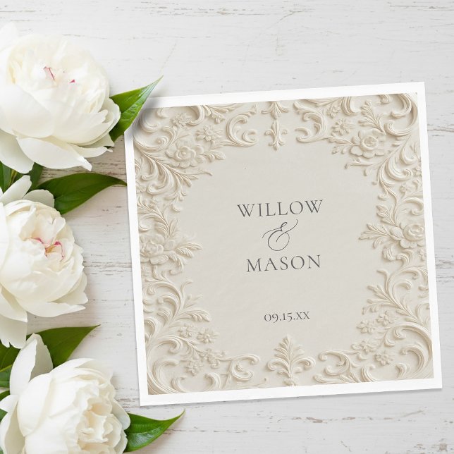 Ivory Embossed Scroll Floral Wedding Napkins Pappersservett (Ivory Embossed Scroll Floral Paper Wedding Napkins)