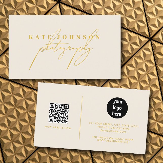 Ivory Guld Namnteckning skriptet QR Code Social Me Visitkort (Ivory Gold Signature Script QR Code Social Media Business Card)