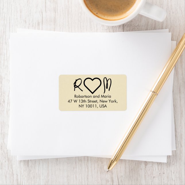 Ivory pearl Couple Monogram Heart Return Address Adressetikett (Insitu)