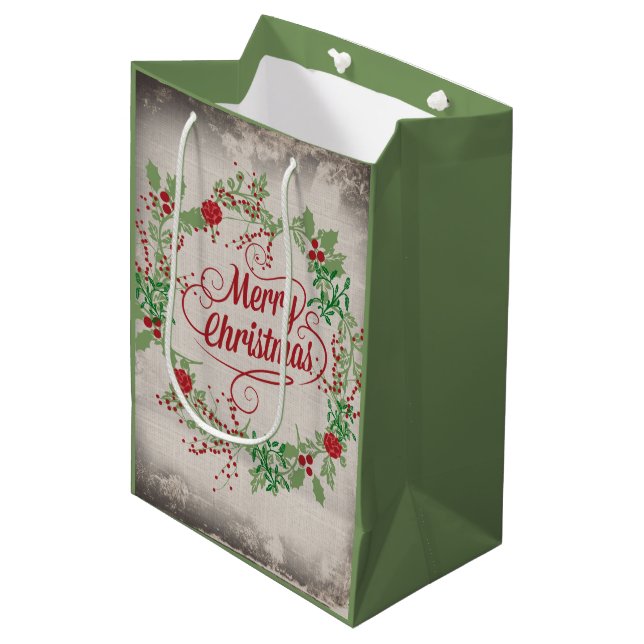 Ivy and Red Berries Wreath with Merry Christmas  (Framsidan Vinklad)