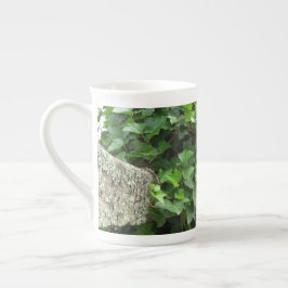 Ivy och Lichens - Martha's Vineyard Benporslin Mugg