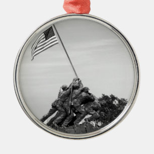 Iwo Jima minnesmärke Julgransprydnad Metall