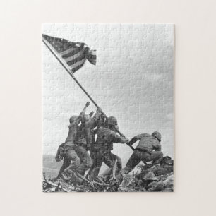 Iwo Jima Raising American Flagga Pussel