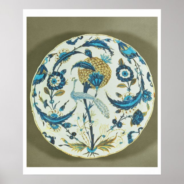 Iznik-rätt som är målad med en påk som hålls mella poster (Framsidan)