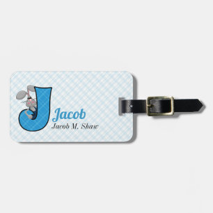 J för Jackkanit Boys Monogram i Blue Bagagebricka