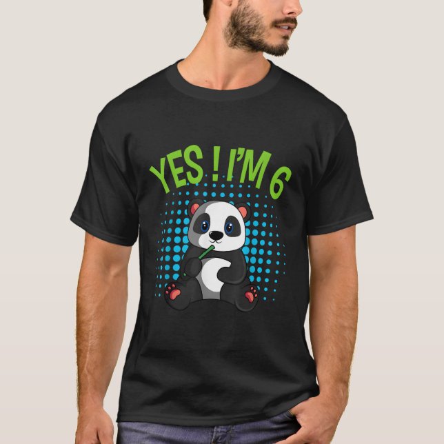 Ja, jag är 6 Panda Theme Bday Py Firande T Shirt (Framsida)