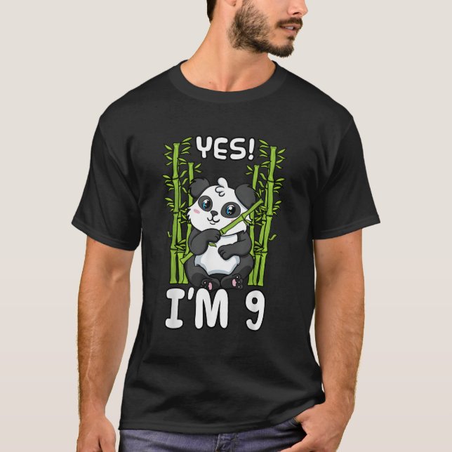 Ja, jag är 9 Panda Theme Bday Py Firande T Shirt (Framsida)