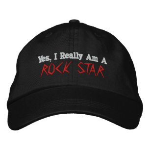 Ja, jag är en ROCKSTJÄRNA Mörk. Broderad Keps