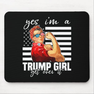 Ja, jag är en trumpflicka som kommer över trumpen musmatta