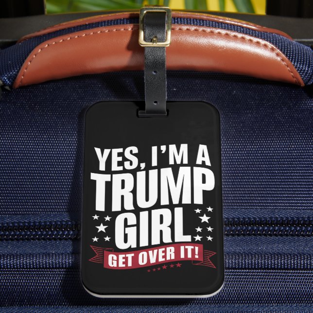 Ja, jag är en trumpflicka som tar över valet 2024 bagagebricka (Framsida Insitu 2)
