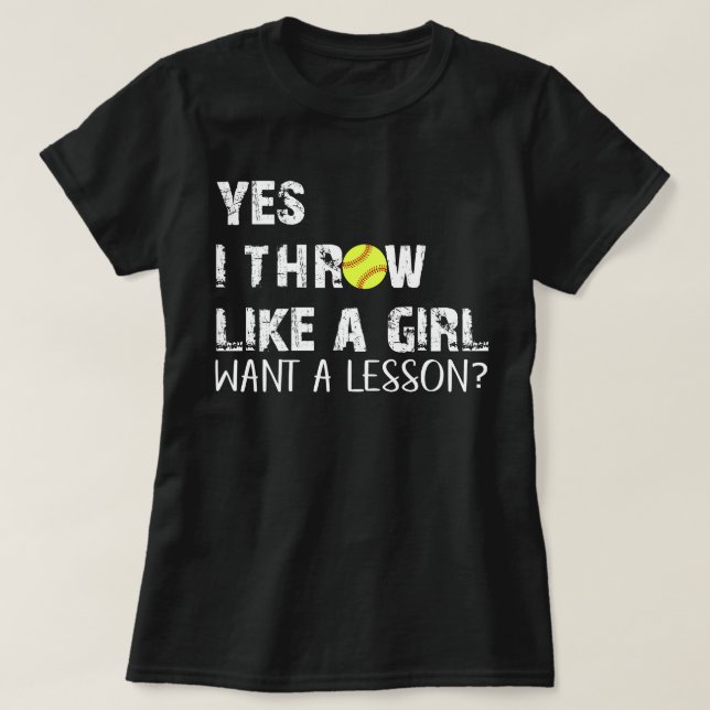 Ja, jag kastar som en liten sofball. t shirt (Design framsida)