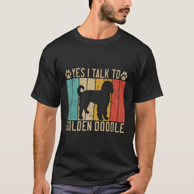 Ja, jag pratar med Golden Doodle T Shirt (Framsida)