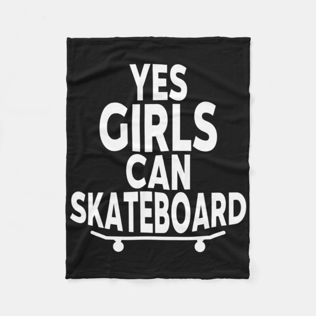 Ja, tjejer kan skateboard - Rolig skateboardåkning Fleecefilt (Framsidan)