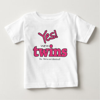 Ja! Vi är twillingar (inte. Vi är inte Tee Shirt
