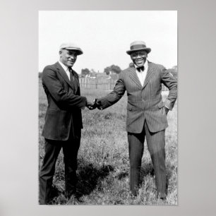 Jack Johnson skakar Händer med Tut Jackson Poster