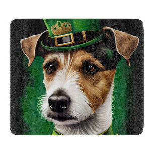 Jack Russell-hund i St. Patricks dag-kostym