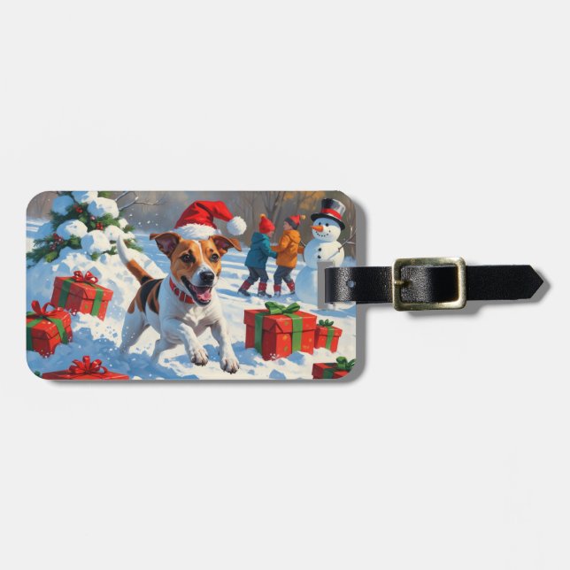 Jack Russell springer i snö med julhatt Bagagebricka (Horisontell Framsida)