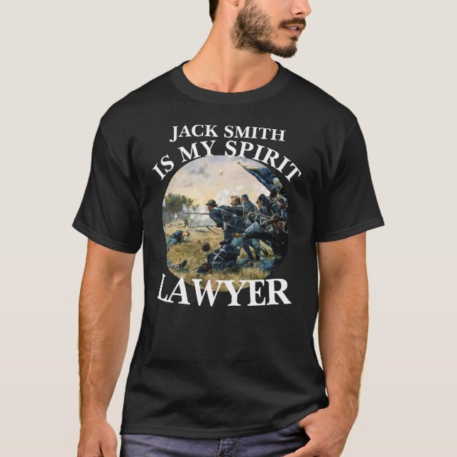 JACK SMITH ÄR MIN SPIRIT LAWYER ATTORNEY T SHIRT (Framsida)