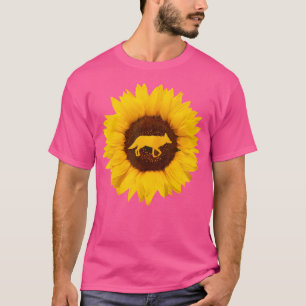 Jackal for Women Manar Coyote Varg Animal Solros T Shirt